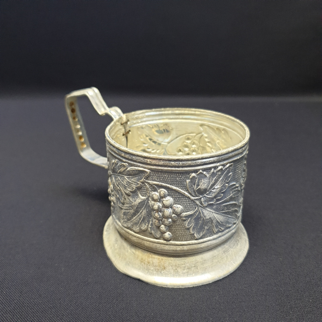 Подстаканник МЗН, алюминий, есть дефекты. Винтаж, СССР.. Картинка 1